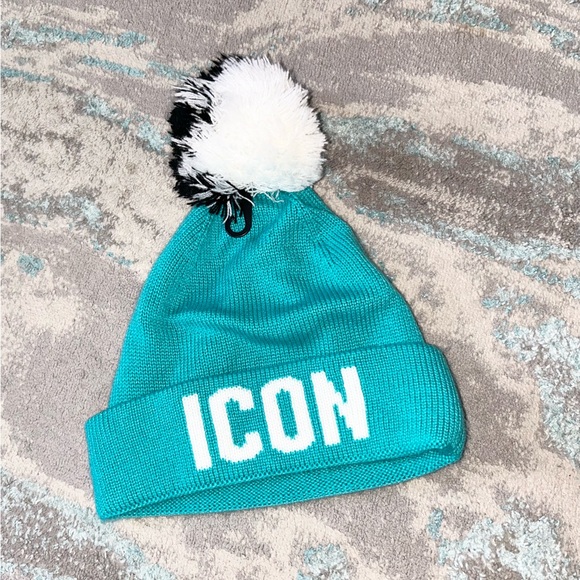 Juicy Couture Turquoise Kids Beanie - Picture 2 of 2